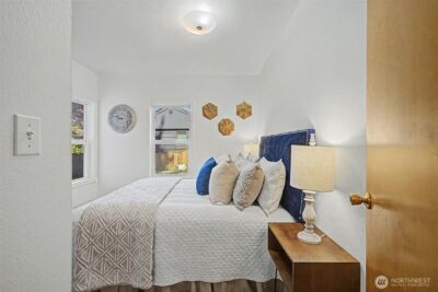 14019 23rd Avenue NE, Seattle, WA 98125 - Photo 18