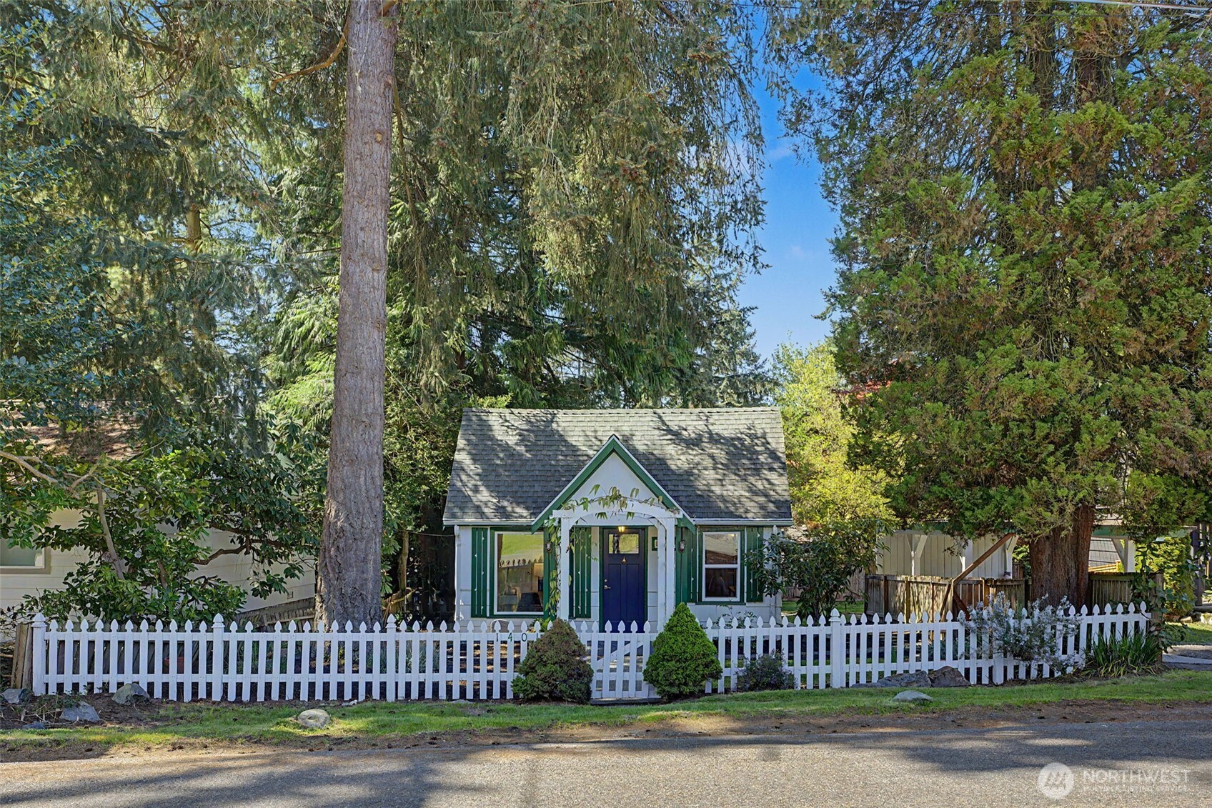 14019 23rd Avenue NE, Seattle, WA 98125