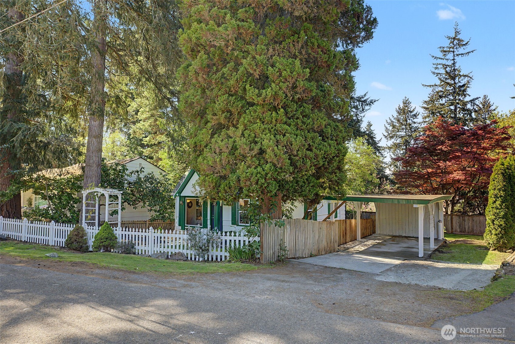 14019 23rd Avenue NE, Seattle, WA 98125