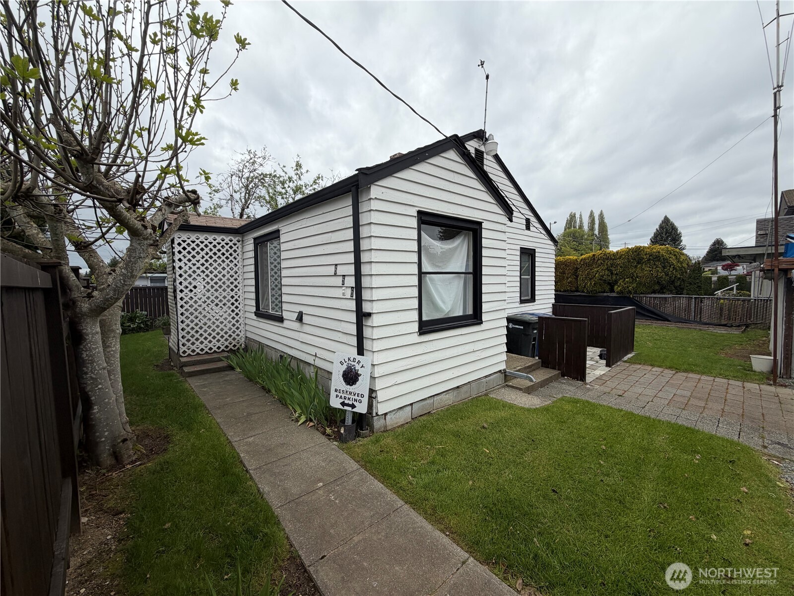 656 SW 149th Street , Burien, WA 98166