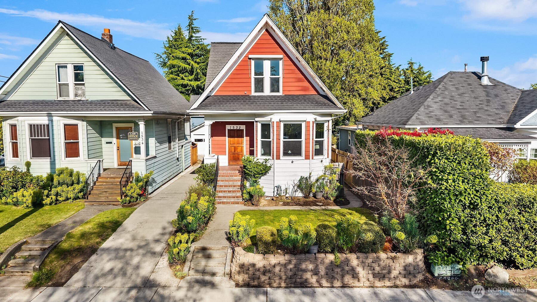 1532 23rd Avenue , Seattle, WA 98122