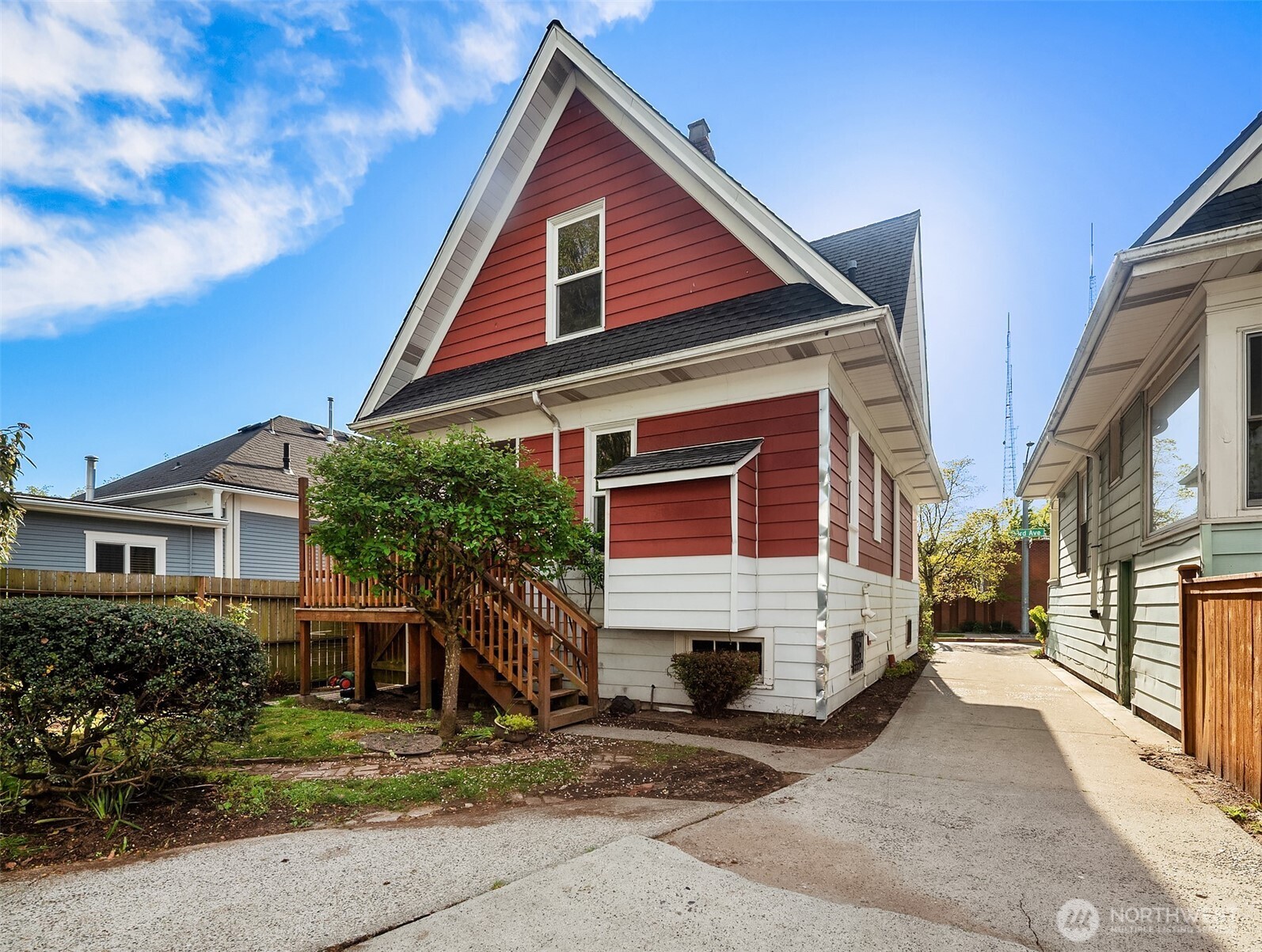 1532 23rd Avenue , Seattle, WA 98122