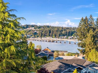 218 Bella Vista Drive , Fox Island, WA 98333 - Photo 2