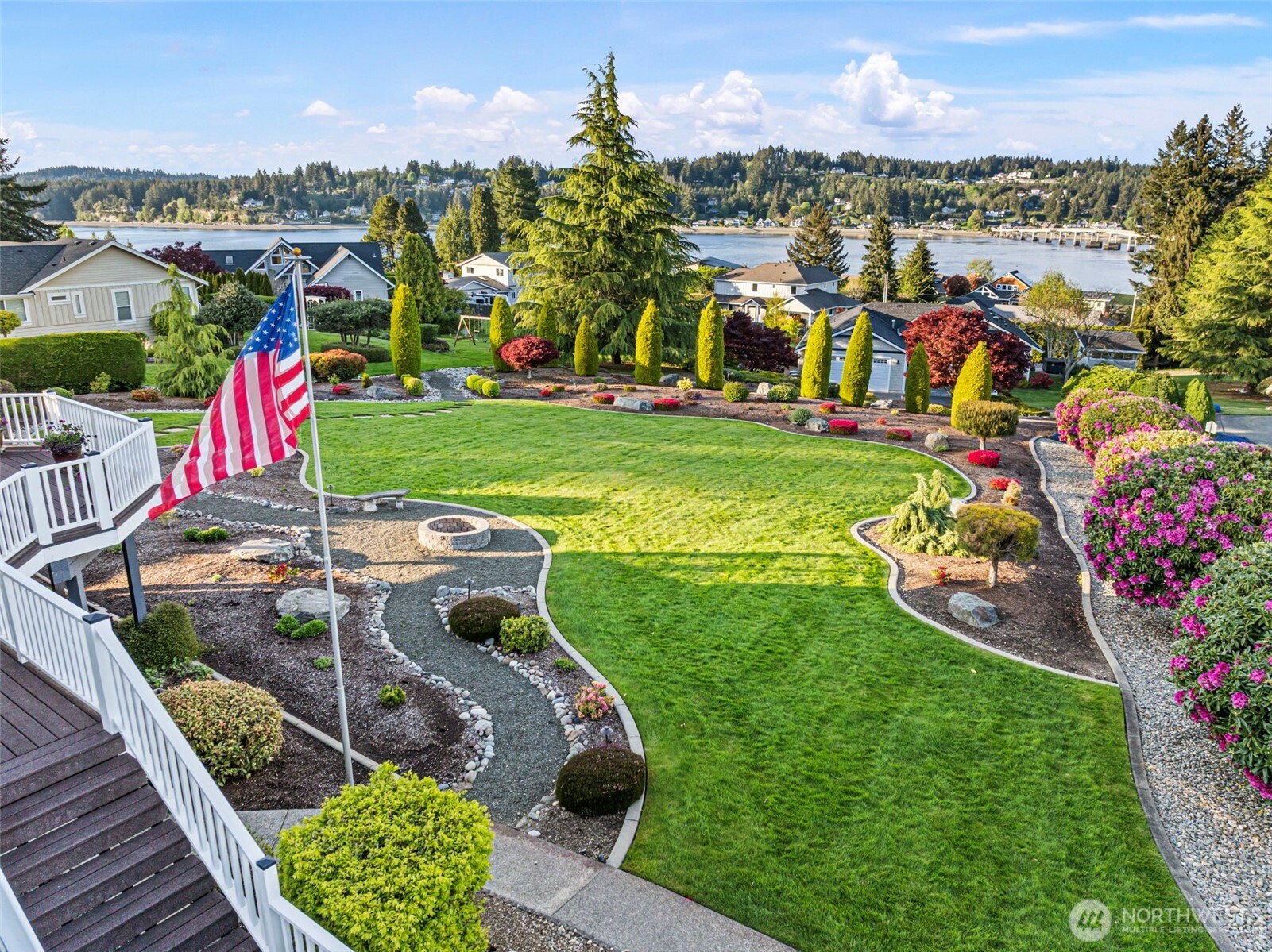 218 Bella Vista Drive , Fox Island, WA 98333