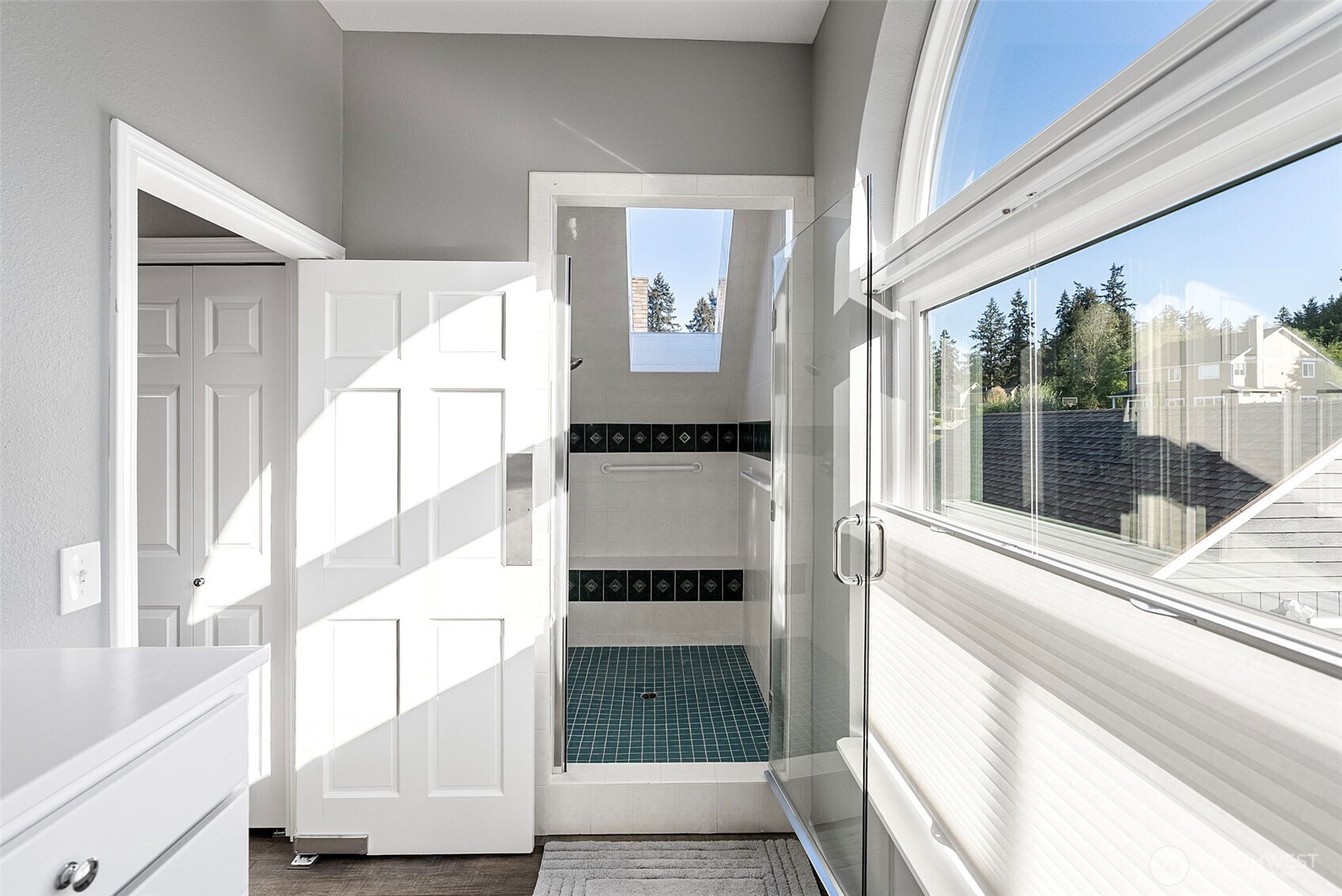 218 Bella Vista Drive , Fox Island, WA 98333