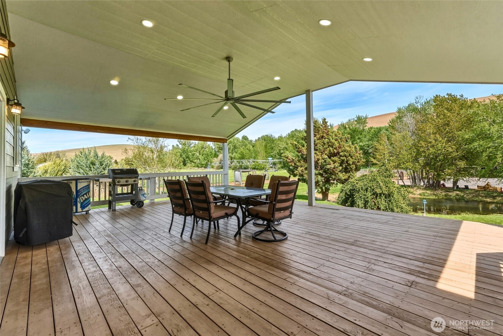 101 Gallaher Road , Dayton, WA 99328