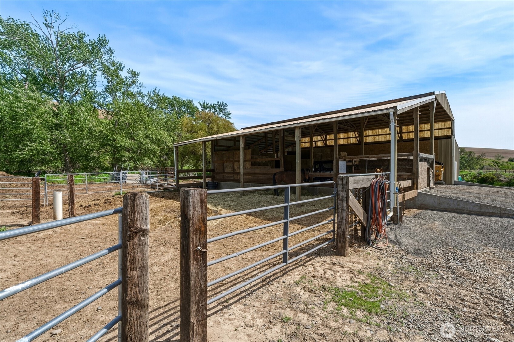 101 Gallaher Road , Dayton, WA 99328
