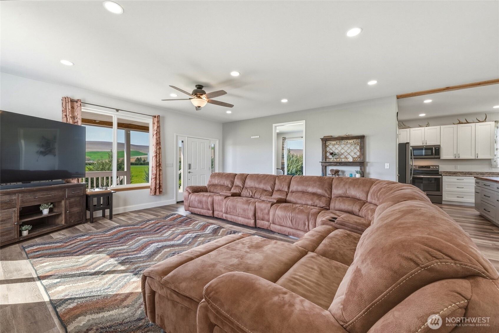 101 Gallaher Road , Dayton, WA 99328