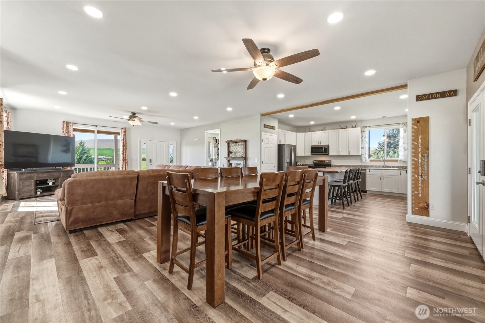 101 Gallaher Road , Dayton, WA 99328