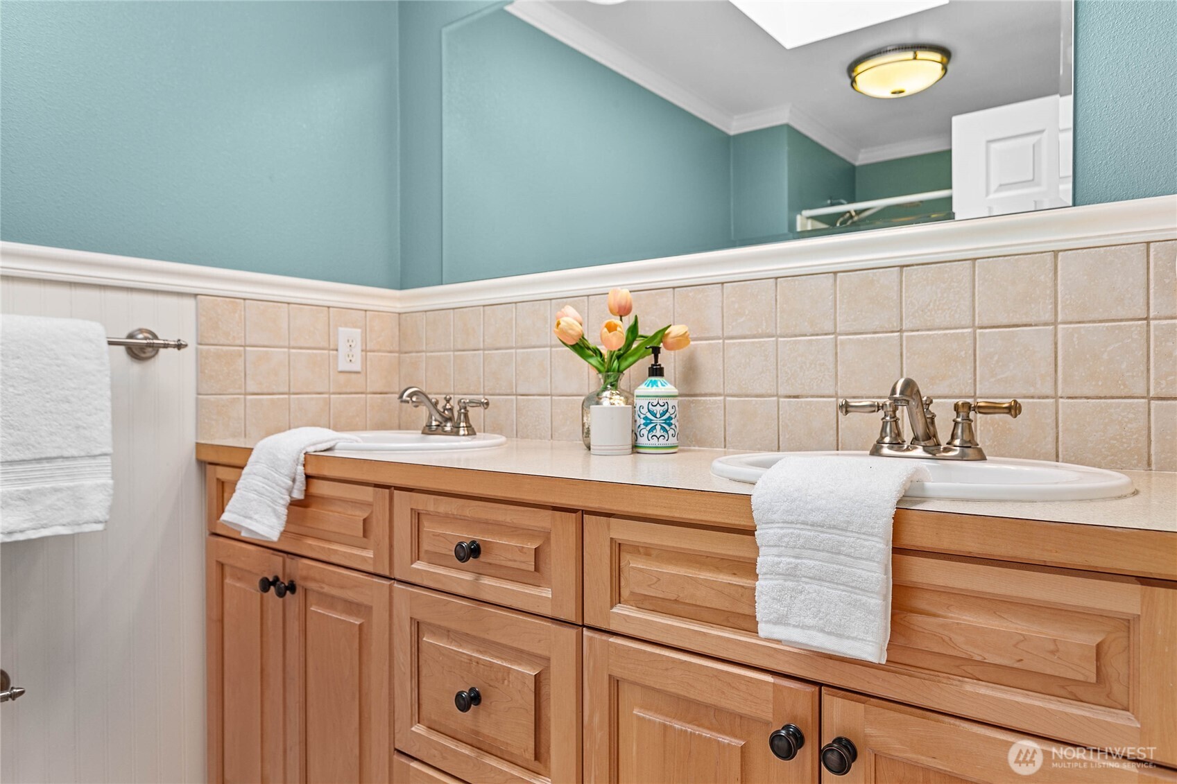 1943 Lake Crest Drive , Bellingham, WA 98229