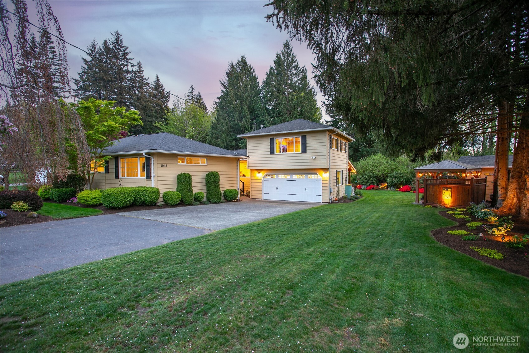 1943 Lake Crest Drive , Bellingham, WA 98229