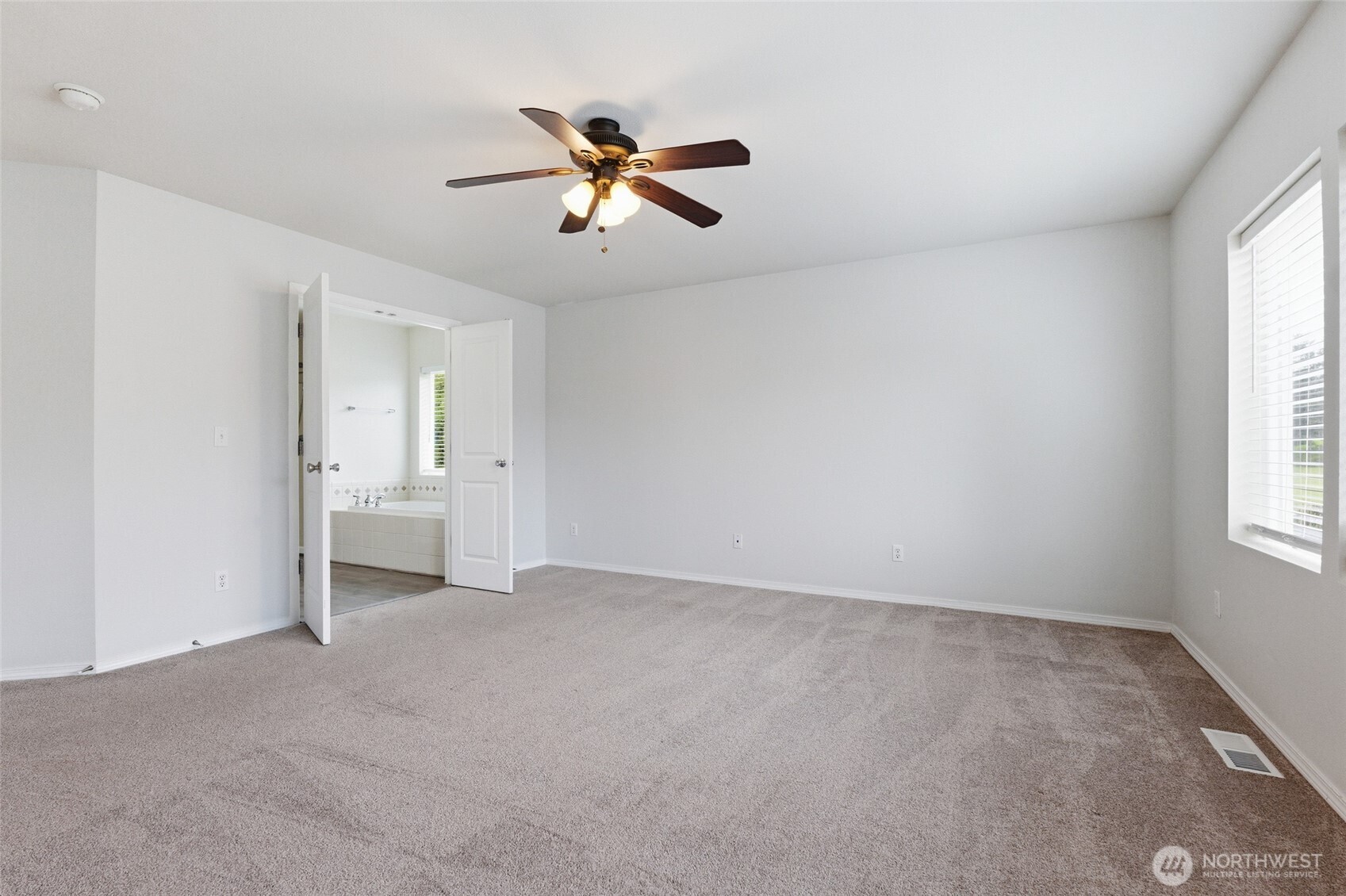 29115 69th Avenue S, Roy, WA 98580