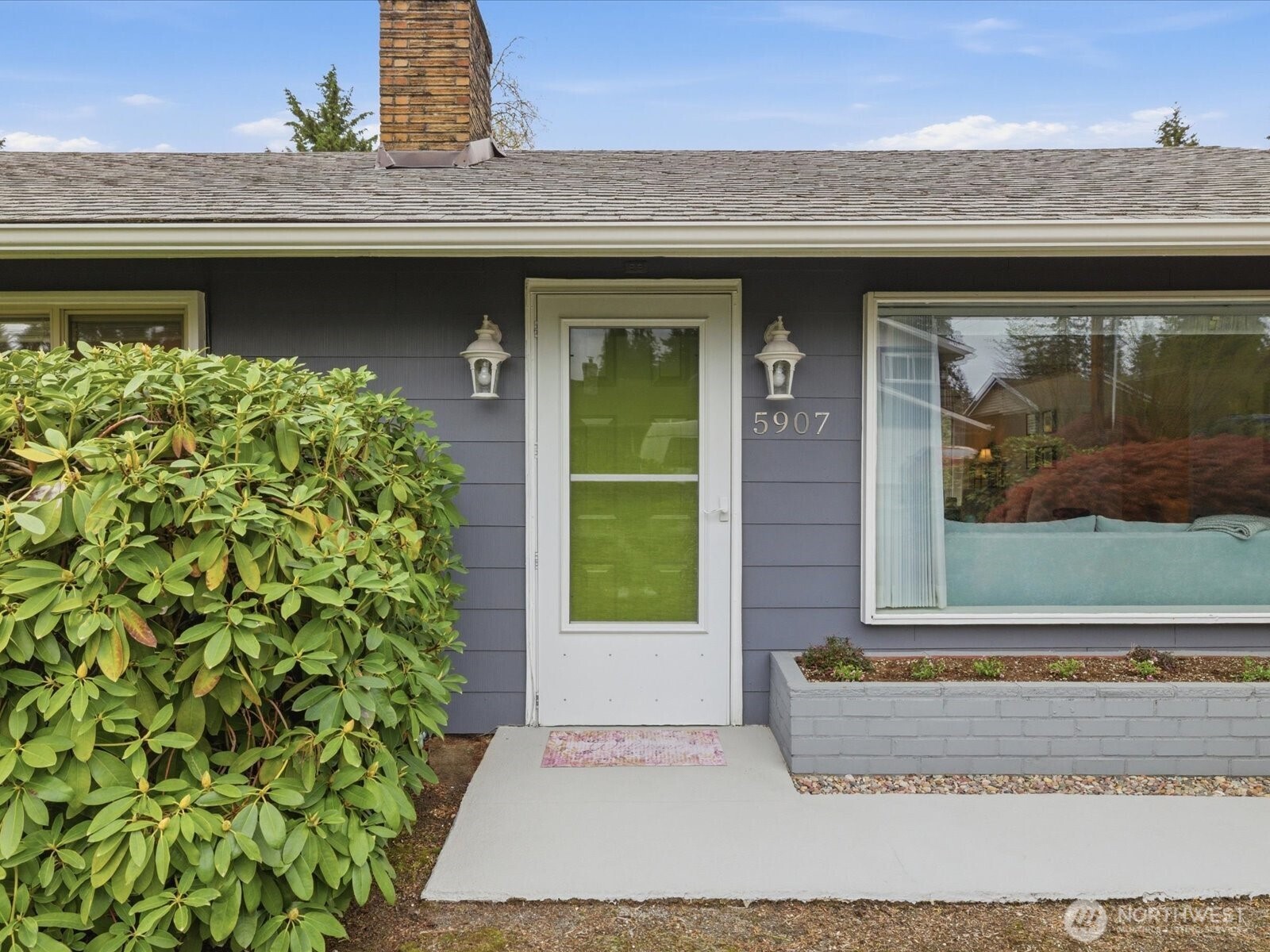 5907 227th Street SW, Mountlake Terrace, WA 98043