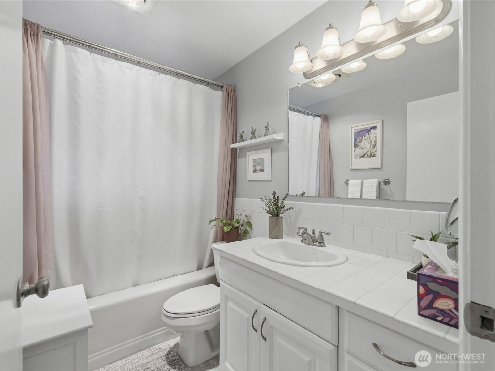 5907 227th Street SW, Mountlake Terrace, WA 98043