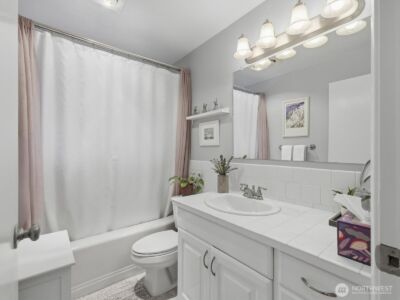 5907 227th Street SW, Mountlake Terrace, WA 98043 - Photo 23