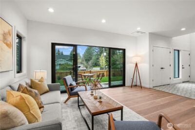 13022 Corliss Avenue N, Seattle, WA 98133 - Photo 18