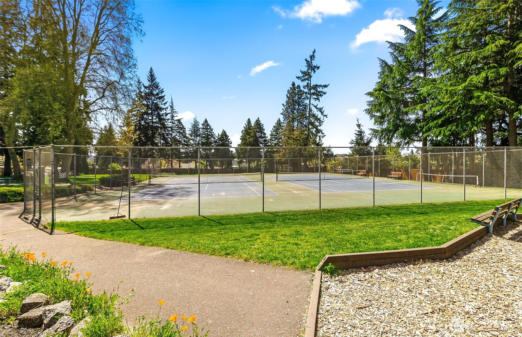 13405 115th Avenue NE, Kirkland, WA 98034
