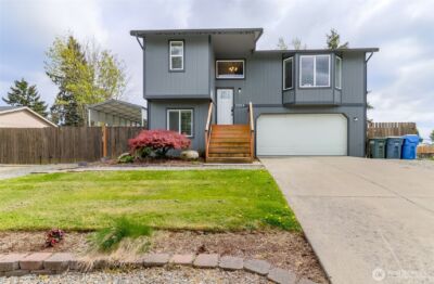 22204 Cedarview Drive E, Bonney Lake, WA 98391