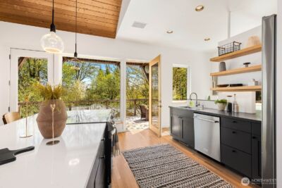 15504 SE 18th Street , Bellevue, WA 98007 - Photo 11