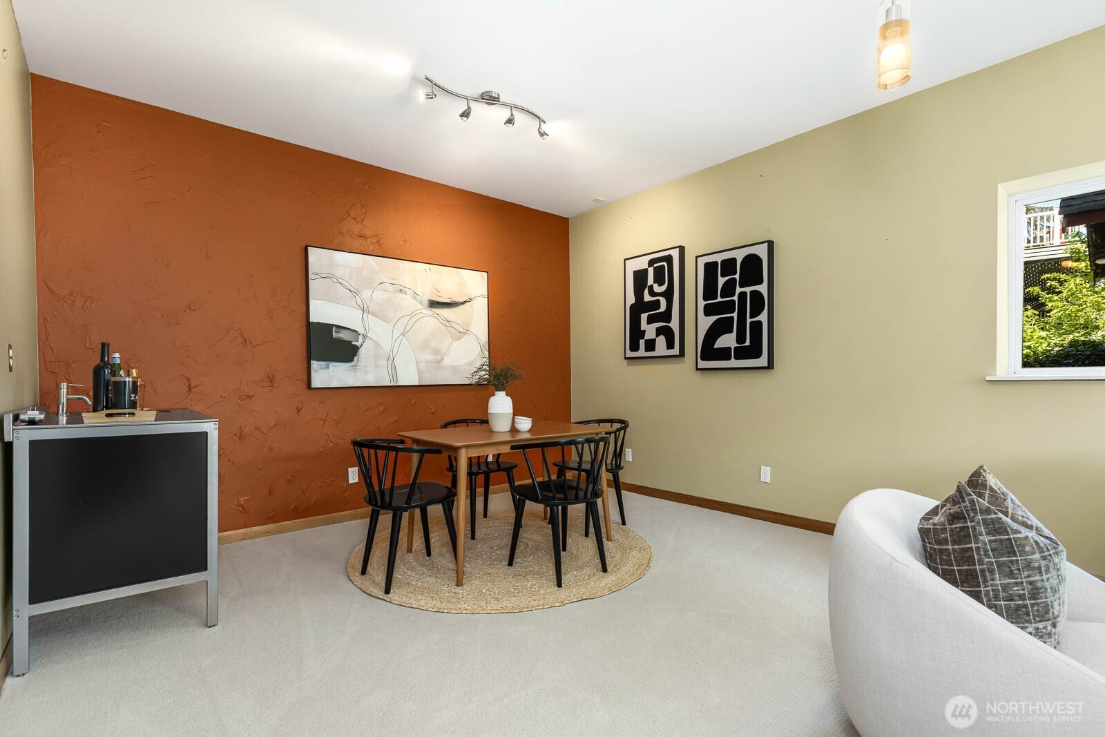 15504 SE 18th Street , Bellevue, WA 98007