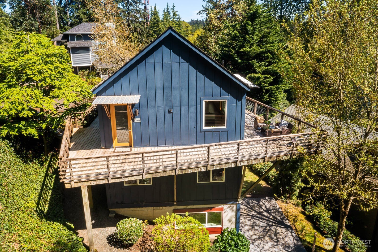 15504 SE 18th Street , Bellevue, WA 98007