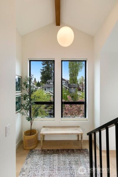 7421 Bagley Avenue N, Seattle, WA 98103 - Photo 24