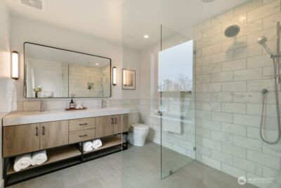 7421 Bagley Avenue N, Seattle, WA 98103 - Photo 19
