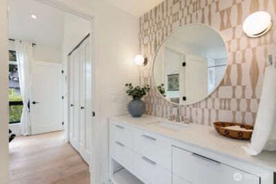 7421 Bagley Avenue N, Seattle, WA 98103 - Photo 21