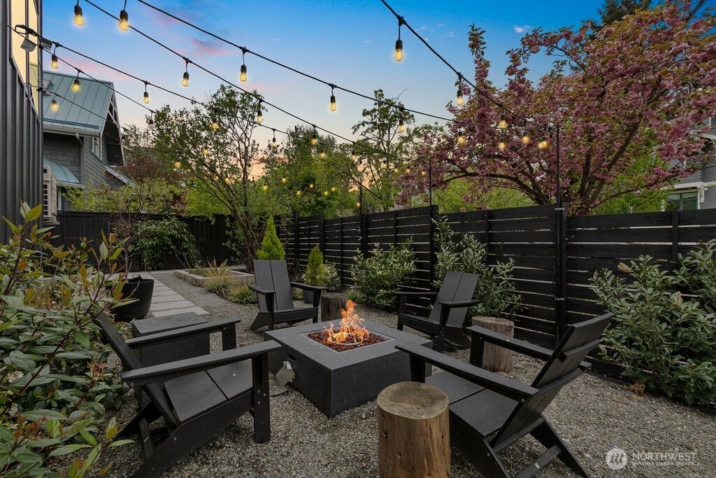 7421 Bagley Avenue N, Seattle, WA 98103