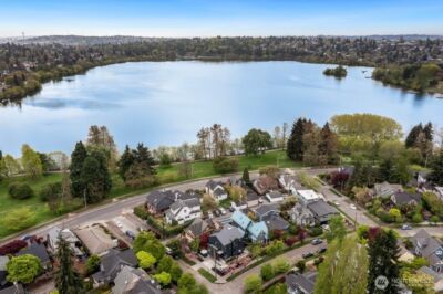 7421 Bagley Avenue N, Seattle, WA 98103 - Photo 3