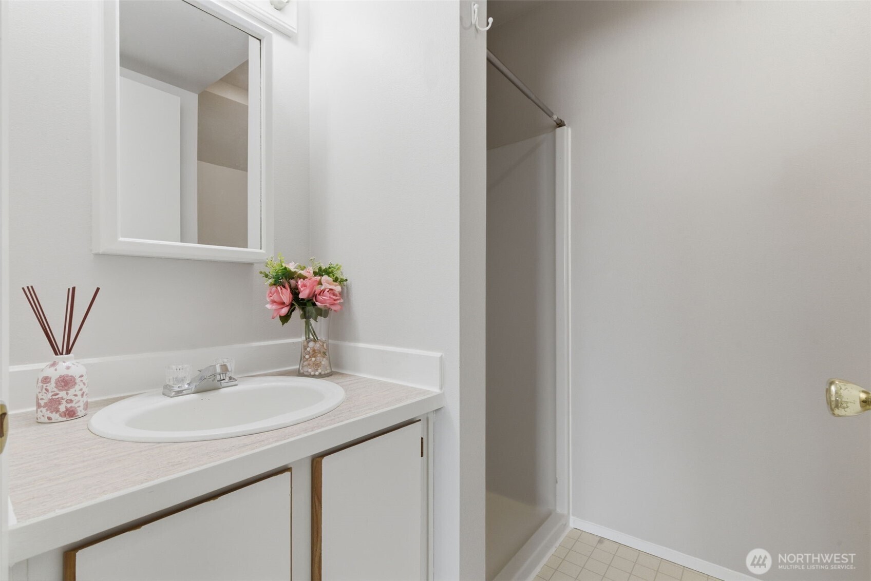 88 NW Lopez Lane , Bremerton, WA 98311