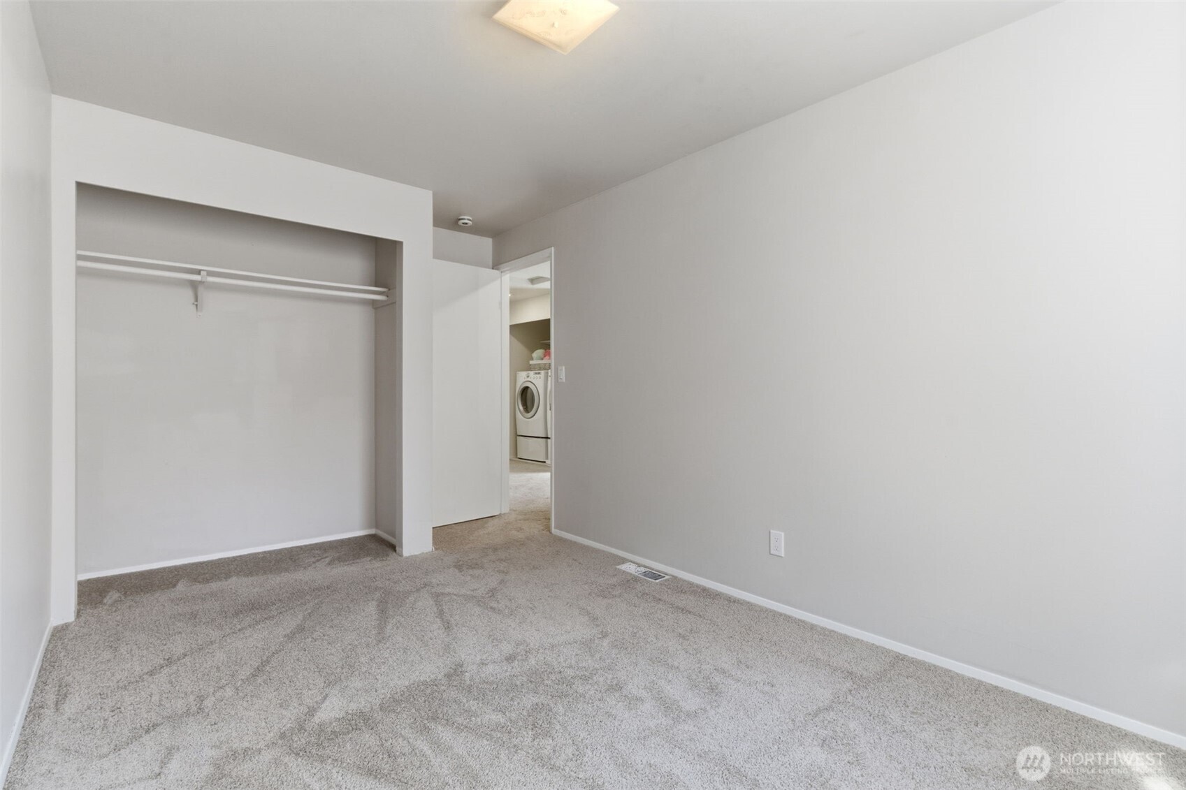 88 NW Lopez Lane , Bremerton, WA 98311