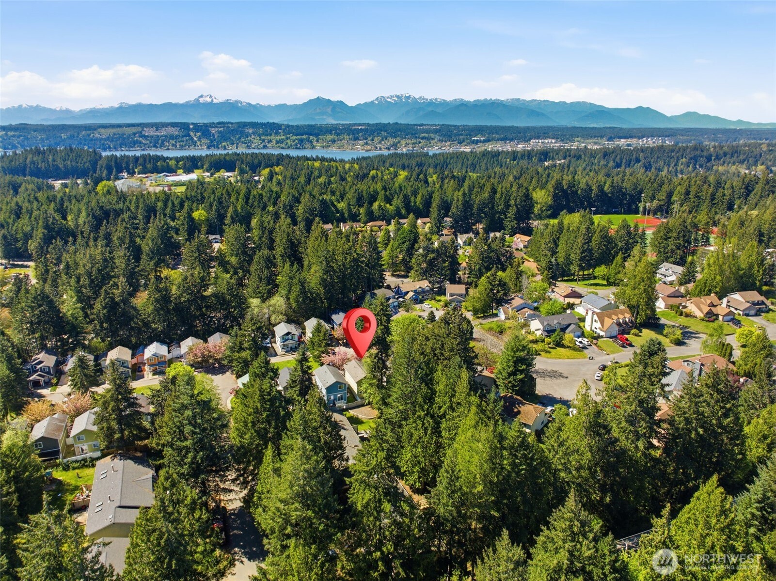88 NW Lopez Lane , Bremerton, WA 98311