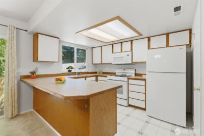 88 NW Lopez Lane , Bremerton, WA 98311 - Photo 5