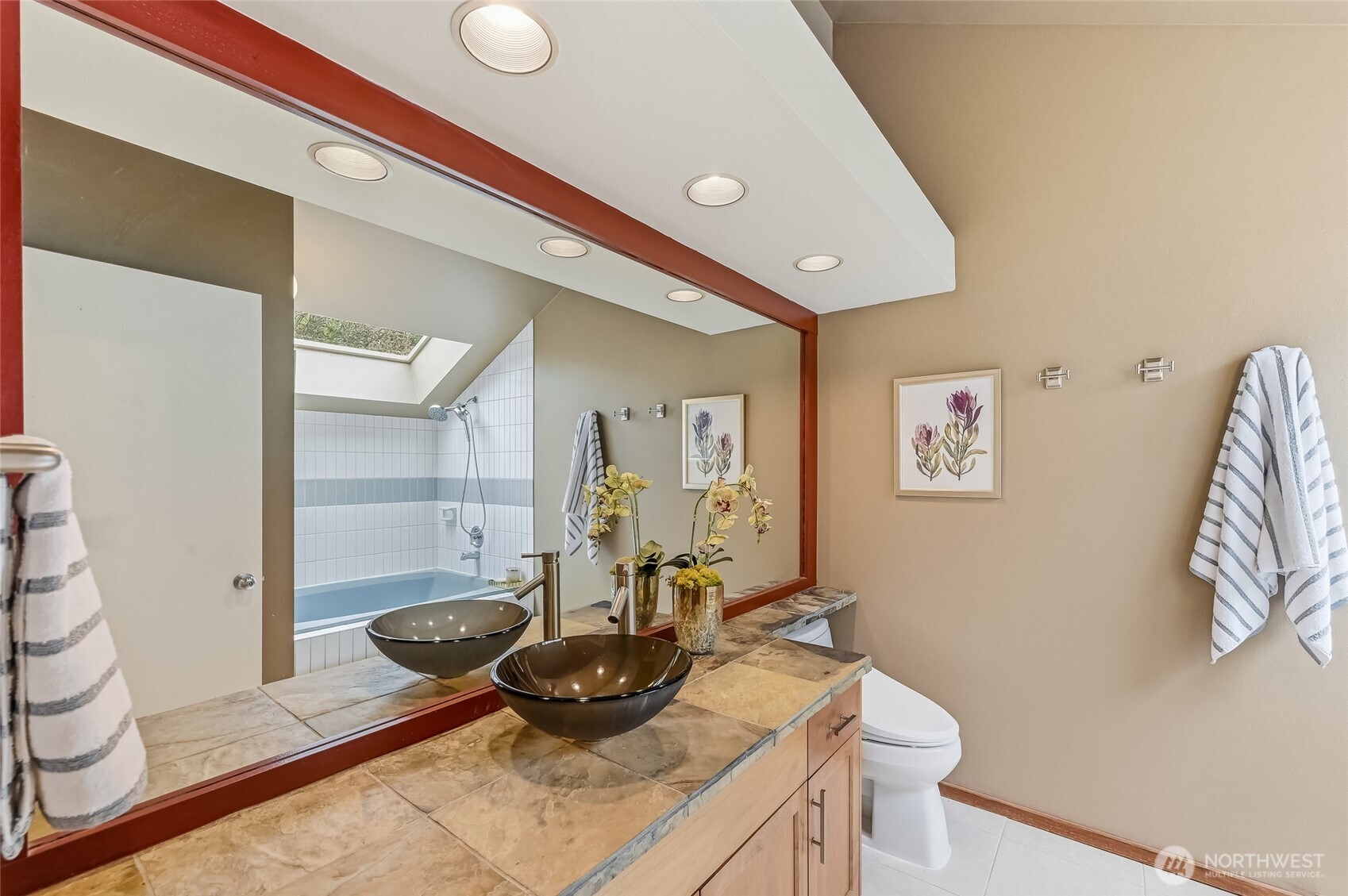 613 Bellevue Way SE, Bellevue, WA 98004