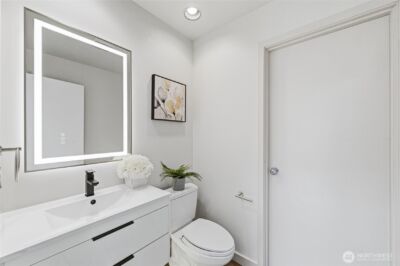 613 Bellevue Way SE, Bellevue, WA 98004 - Photo 21