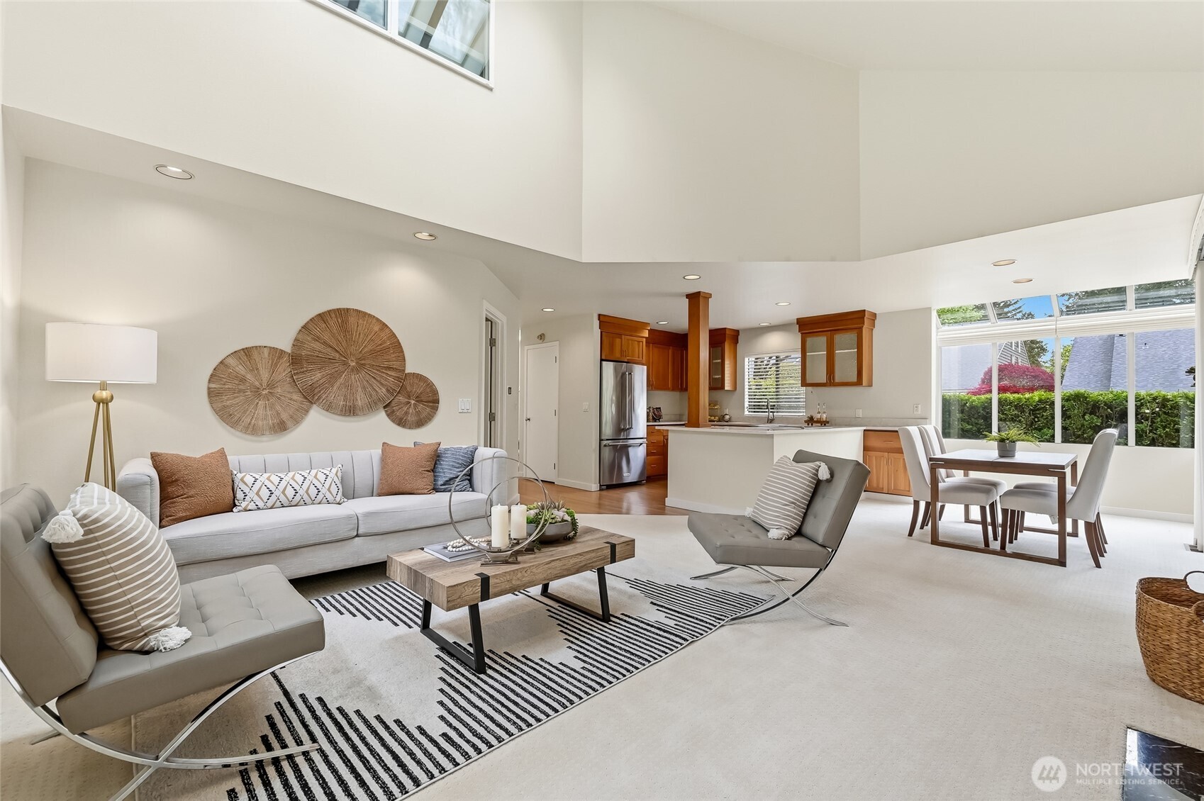 613 Bellevue Way SE, Bellevue, WA 98004