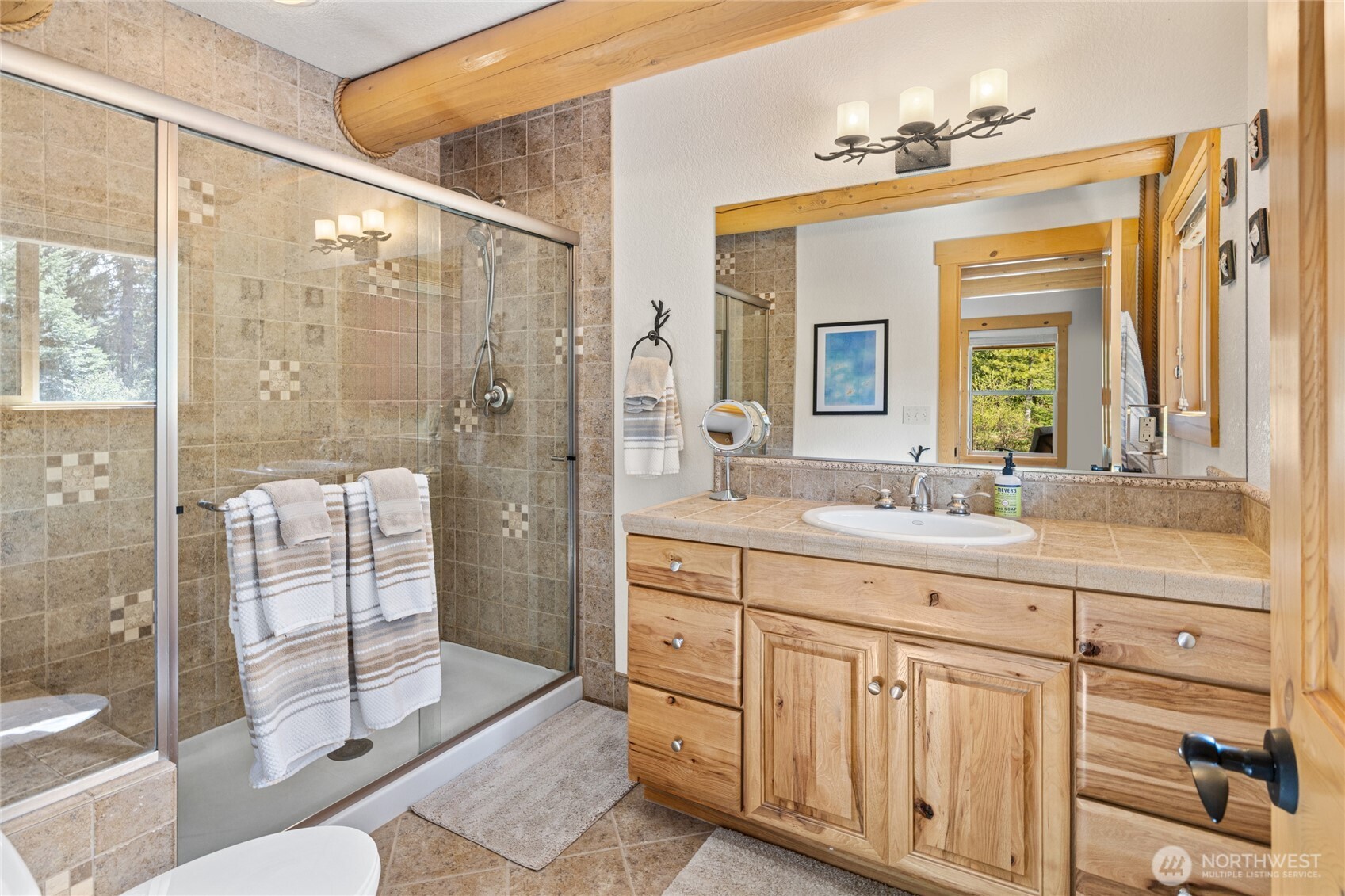 771 Whisper Creek Drive , Cle Elum, WA 98922