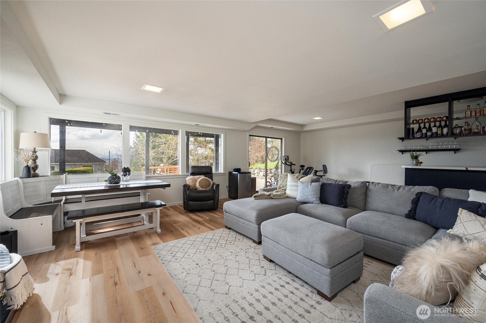 2433 Crestline Street , Ferndale, WA 98248