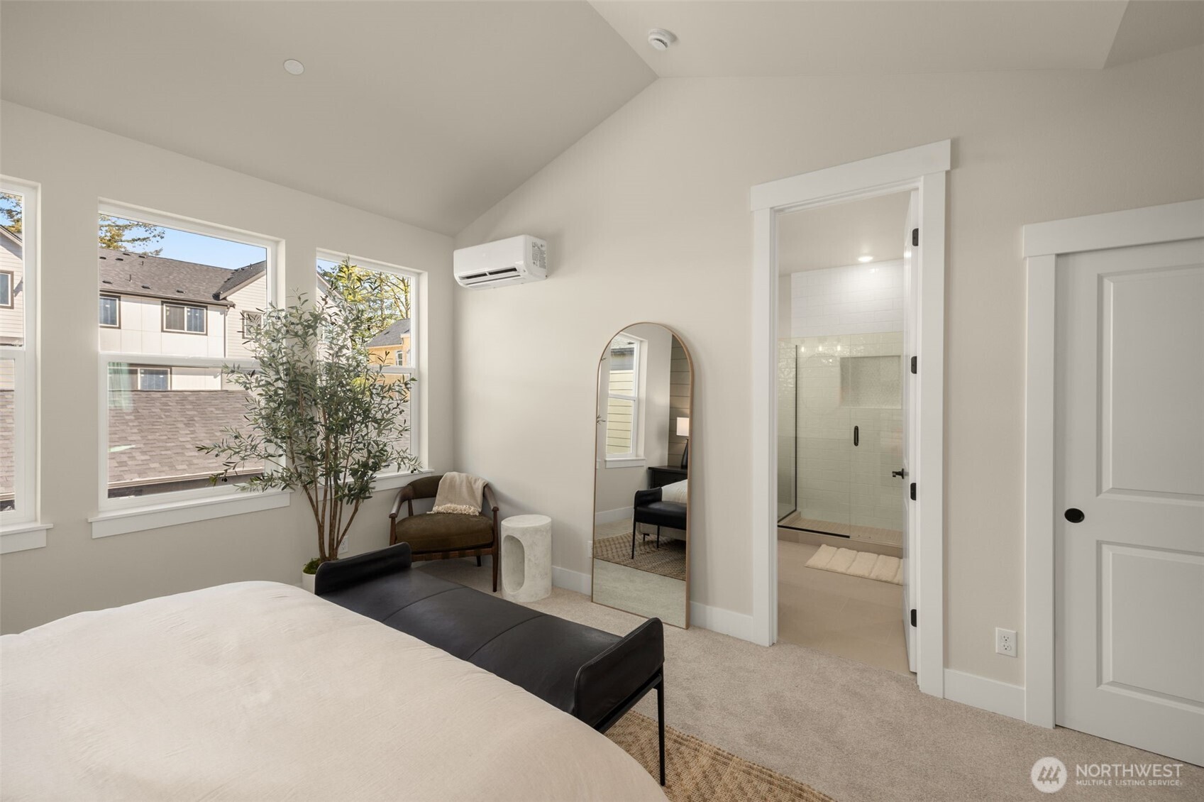 446 222nd Place SE, Sammamish, WA 98074