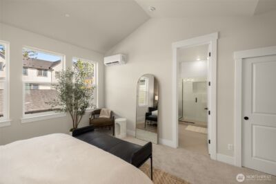 446 222nd Place SE, Sammamish, WA 98074 - Photo 17