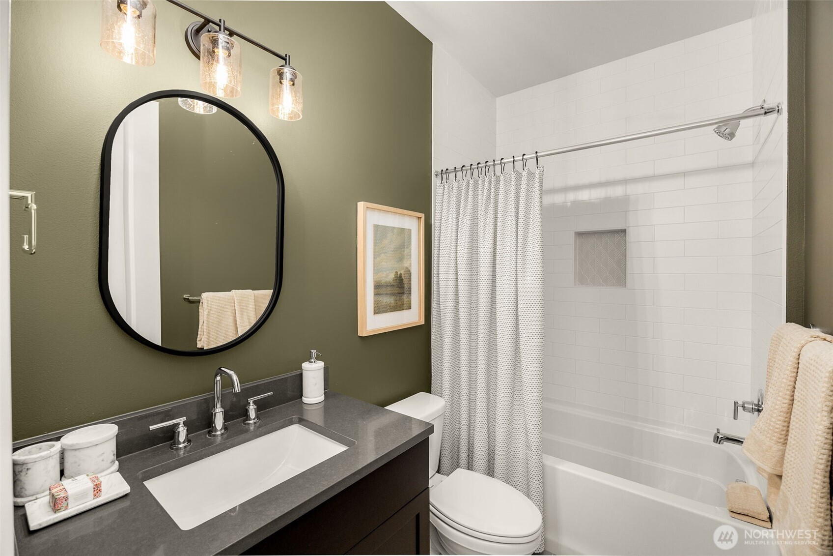 446 222nd Place SE, Sammamish, WA 98074