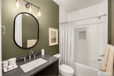 446 222nd Place SE, Sammamish, WA 98074 - Photo 32