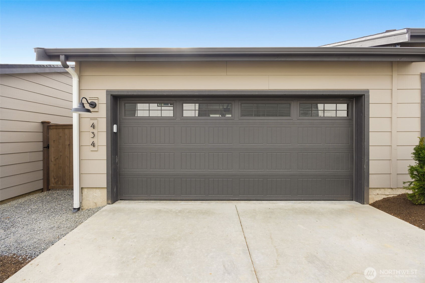 446 222nd Place SE, Sammamish, WA 98074
