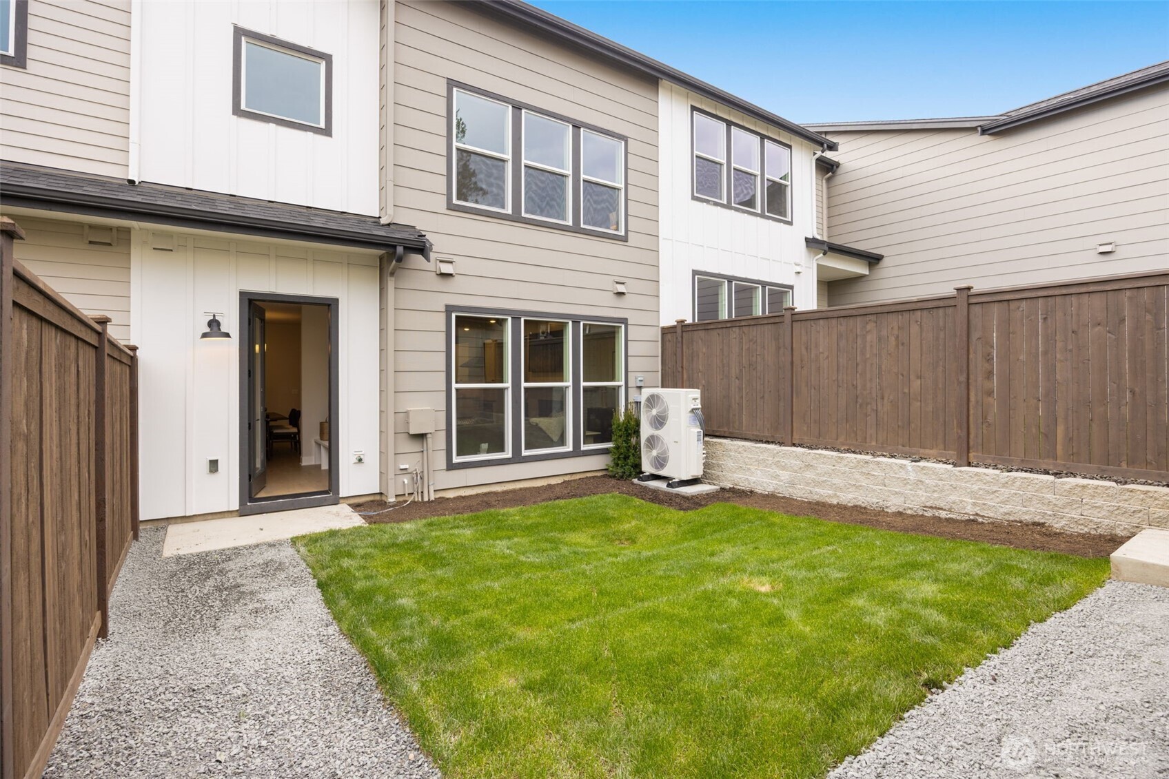 446 222nd Place SE, Sammamish, WA 98074