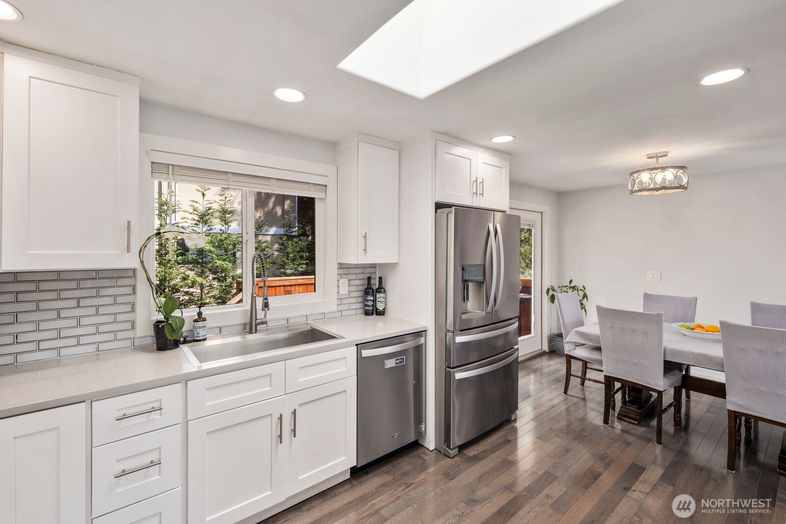 11102 126th Avenue NE, Kirkland, WA 98033