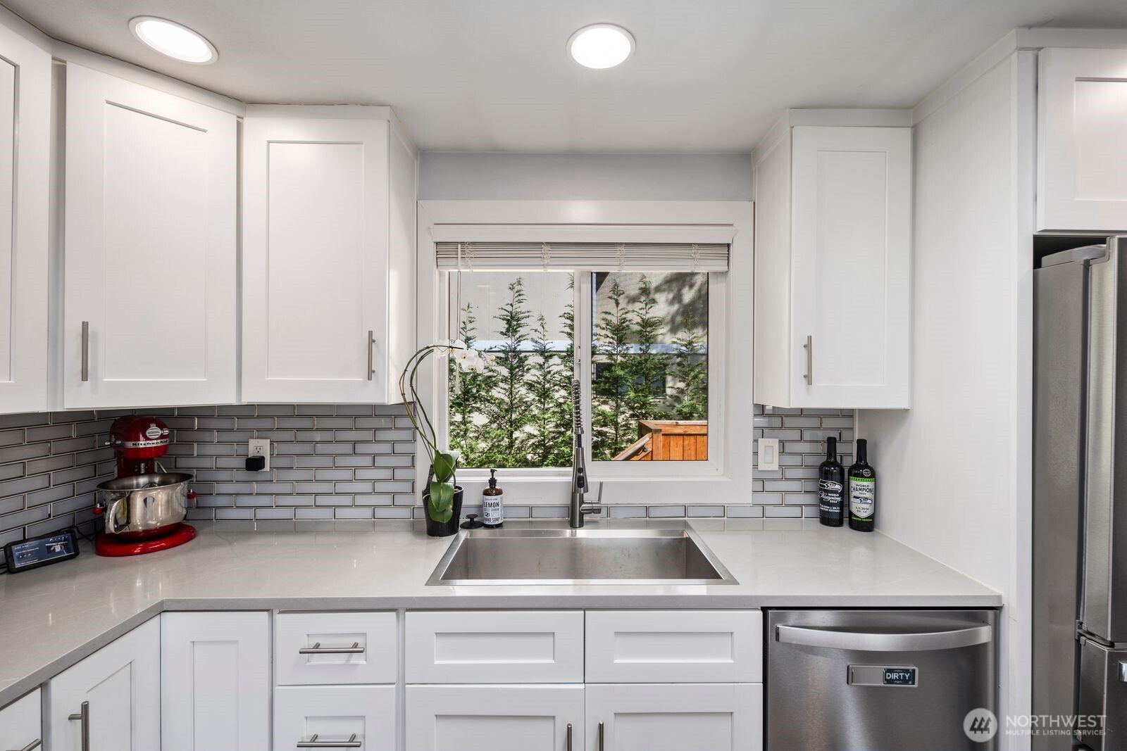 11102 126th Avenue NE, Kirkland, WA 98033