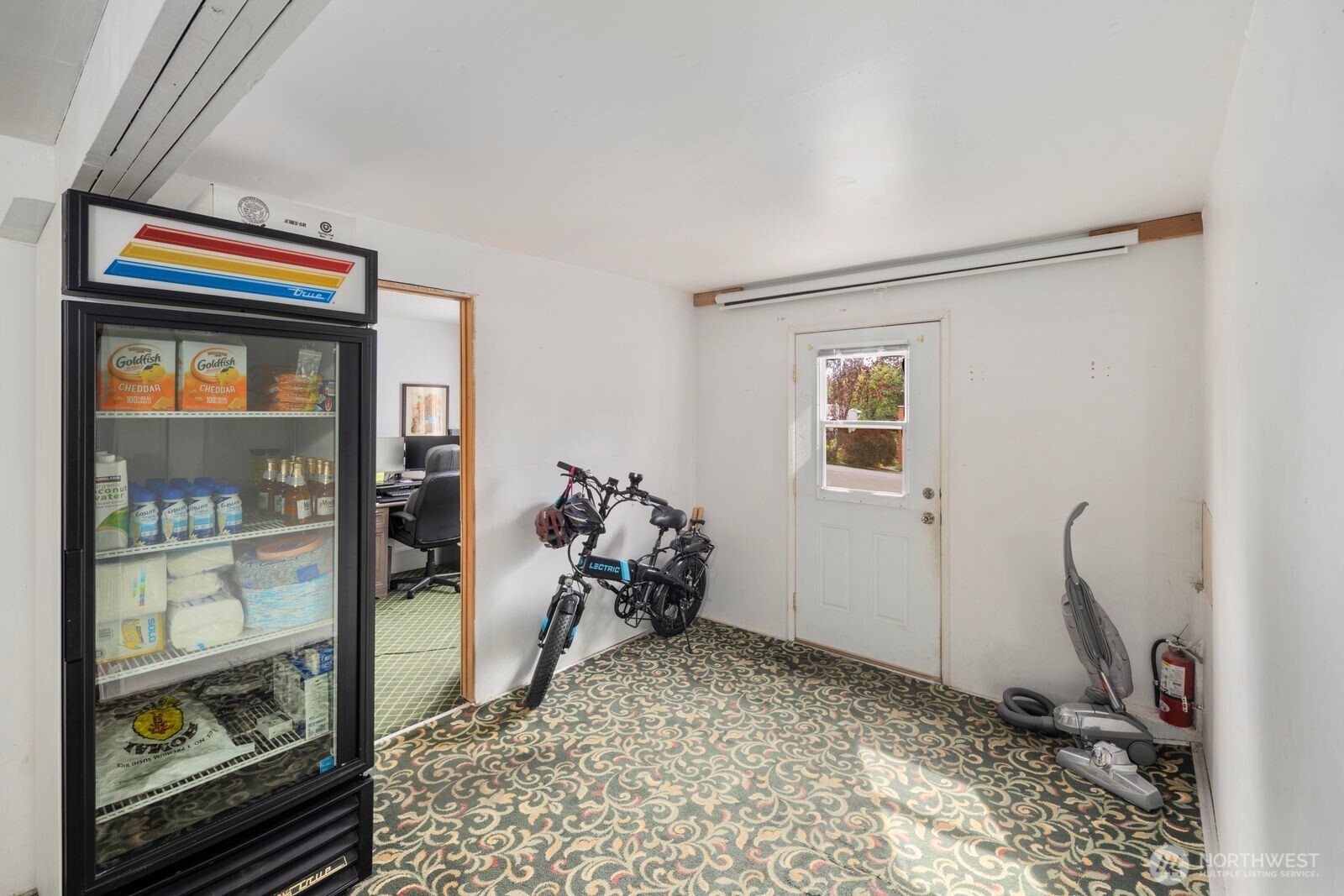 11102 126th Avenue NE, Kirkland, WA 98033