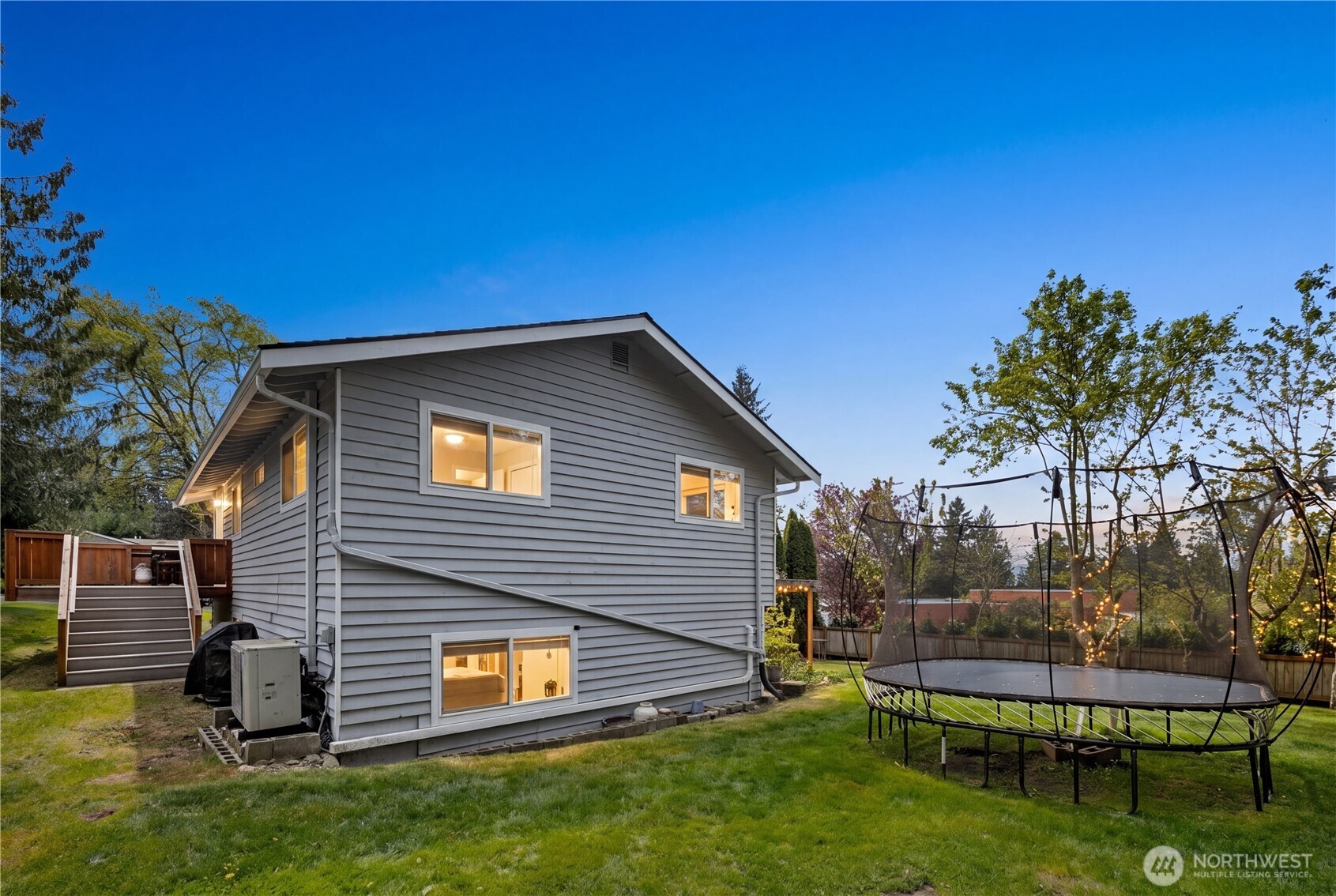 11102 126th Avenue NE, Kirkland, WA 98033