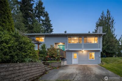 11102 126th Avenue NE, Kirkland, WA 98033 - Photo 1